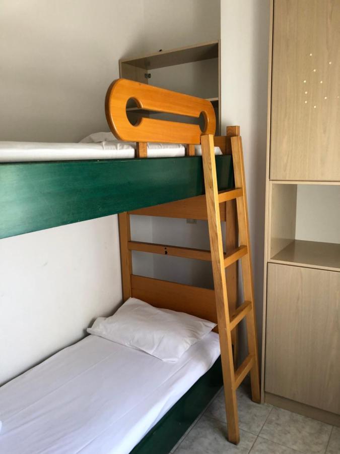 Blue Sky Apartments มากรีเยียลอส ภายนอก รูปภาพ