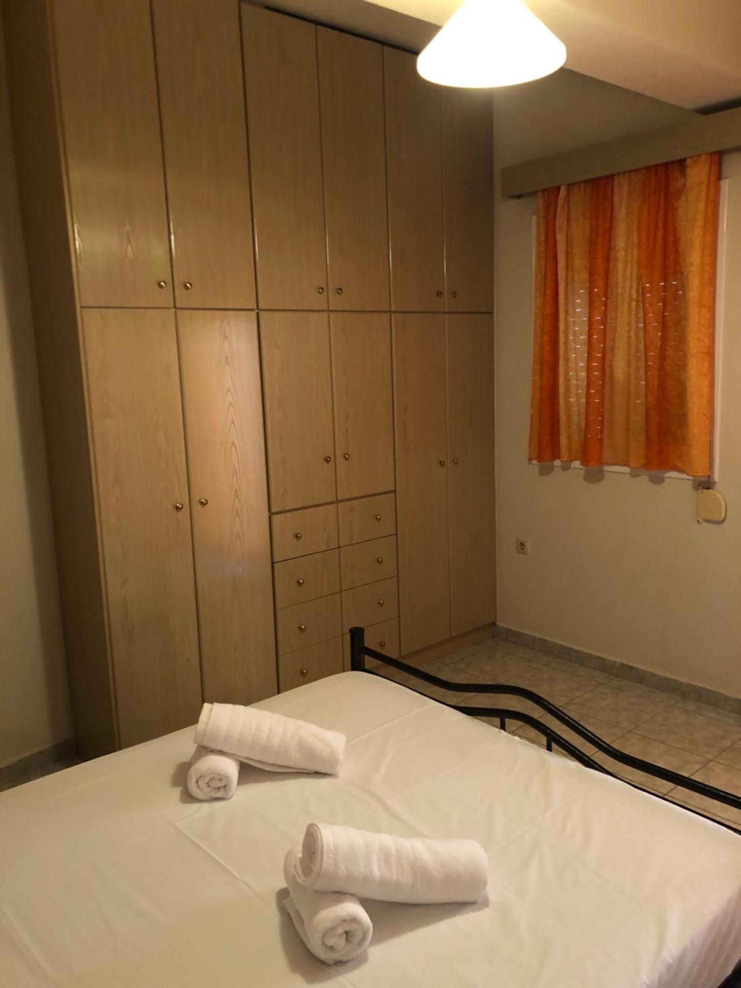 Blue Sky Apartments มากรีเยียลอส ภายนอก รูปภาพ